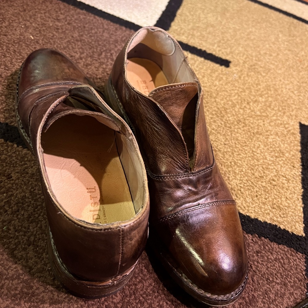 Vintage Brown Bed Stu size 11 Oxford shoes. Gently worn.